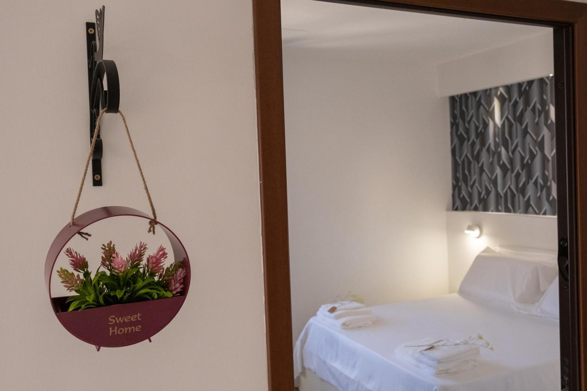 Coraline Deluxe Rooms Castellammare di Stabia Ngoại thất bức ảnh