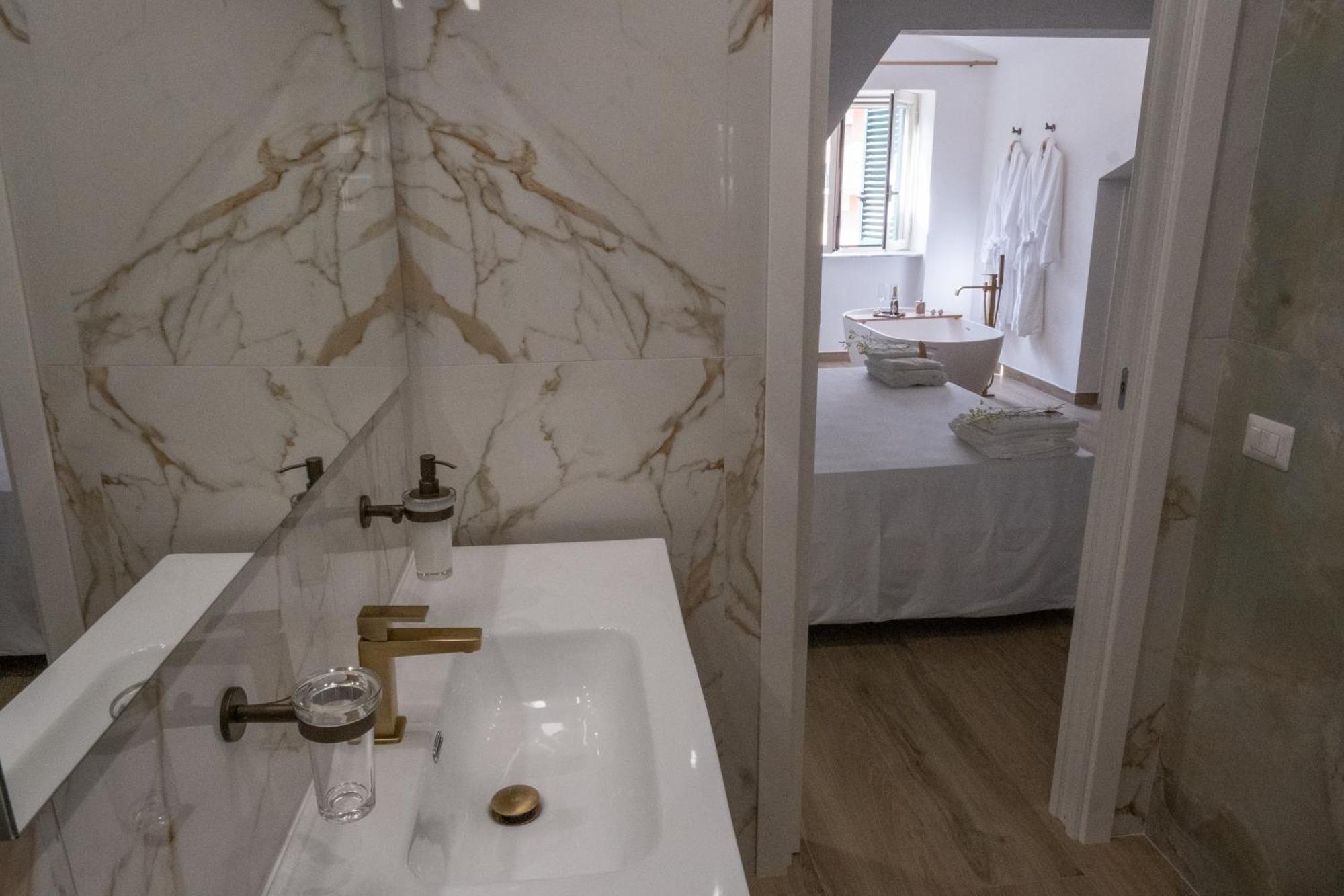 Coraline Deluxe Rooms Castellammare di Stabia Ngoại thất bức ảnh